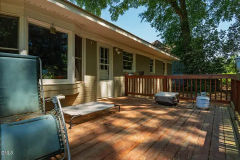 $600,000 | 409 West Park Street, Cary, NC 27511