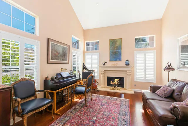 $4,500 | 1250-3 Cravens Lane, Carpinteria, CA 93013