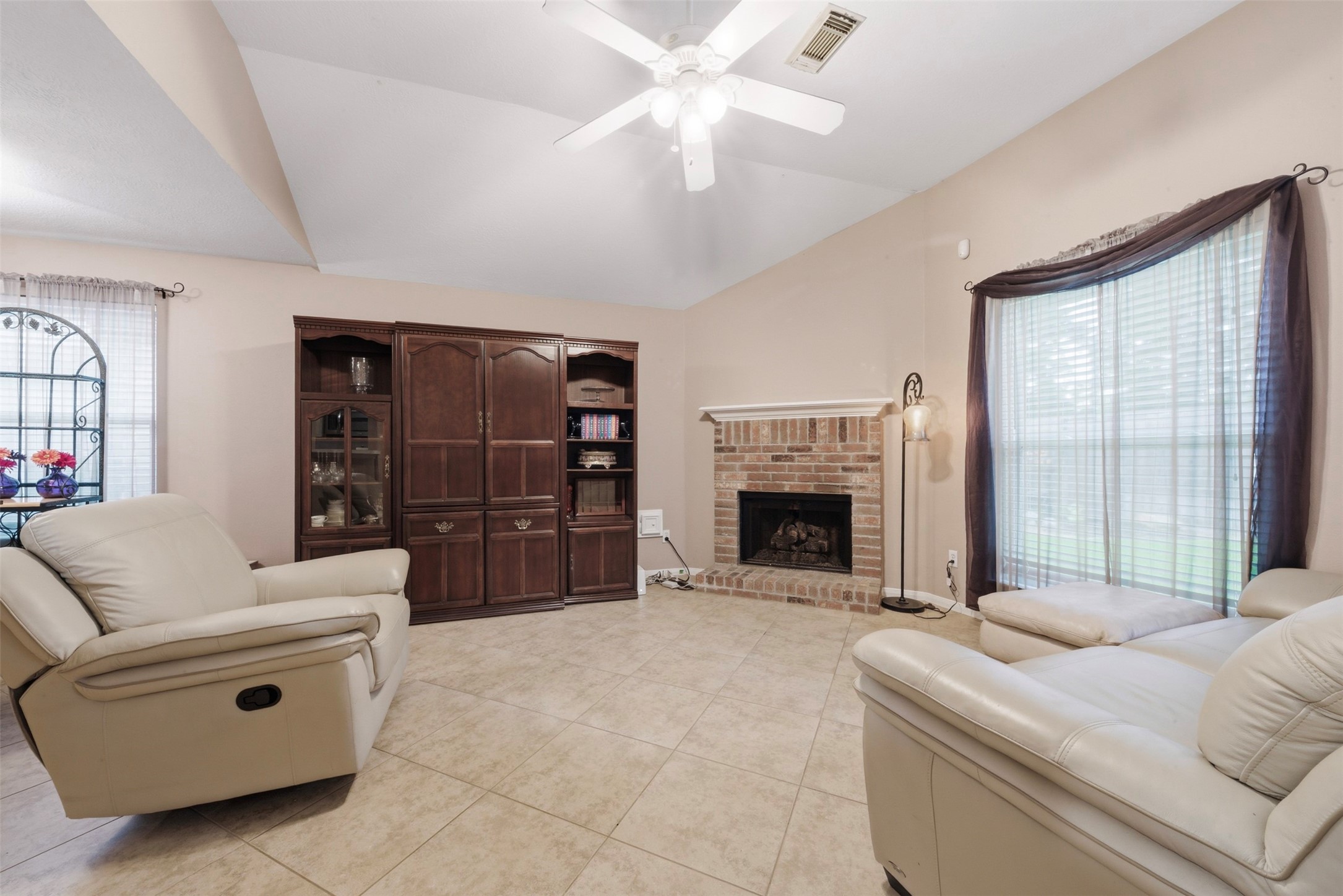 12218 Innisfall Circle Tomball, TX 77377 - Photo 7 of 27