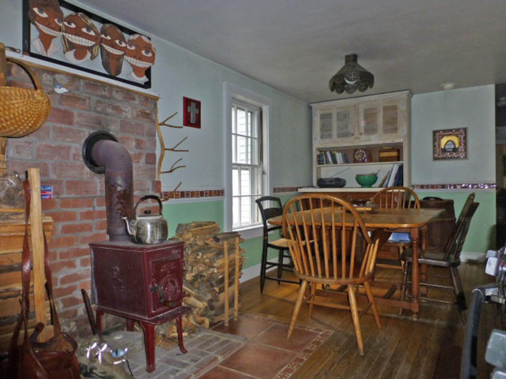 728 West Hill Road Putney, VT 05346 - Photo 23 of 31 Gallery Image 23