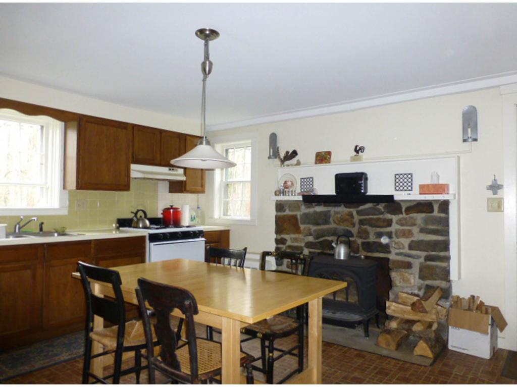 728 West Hill Road Putney, VT 05346 - Photo 8 of 31 Gallery Image 8
