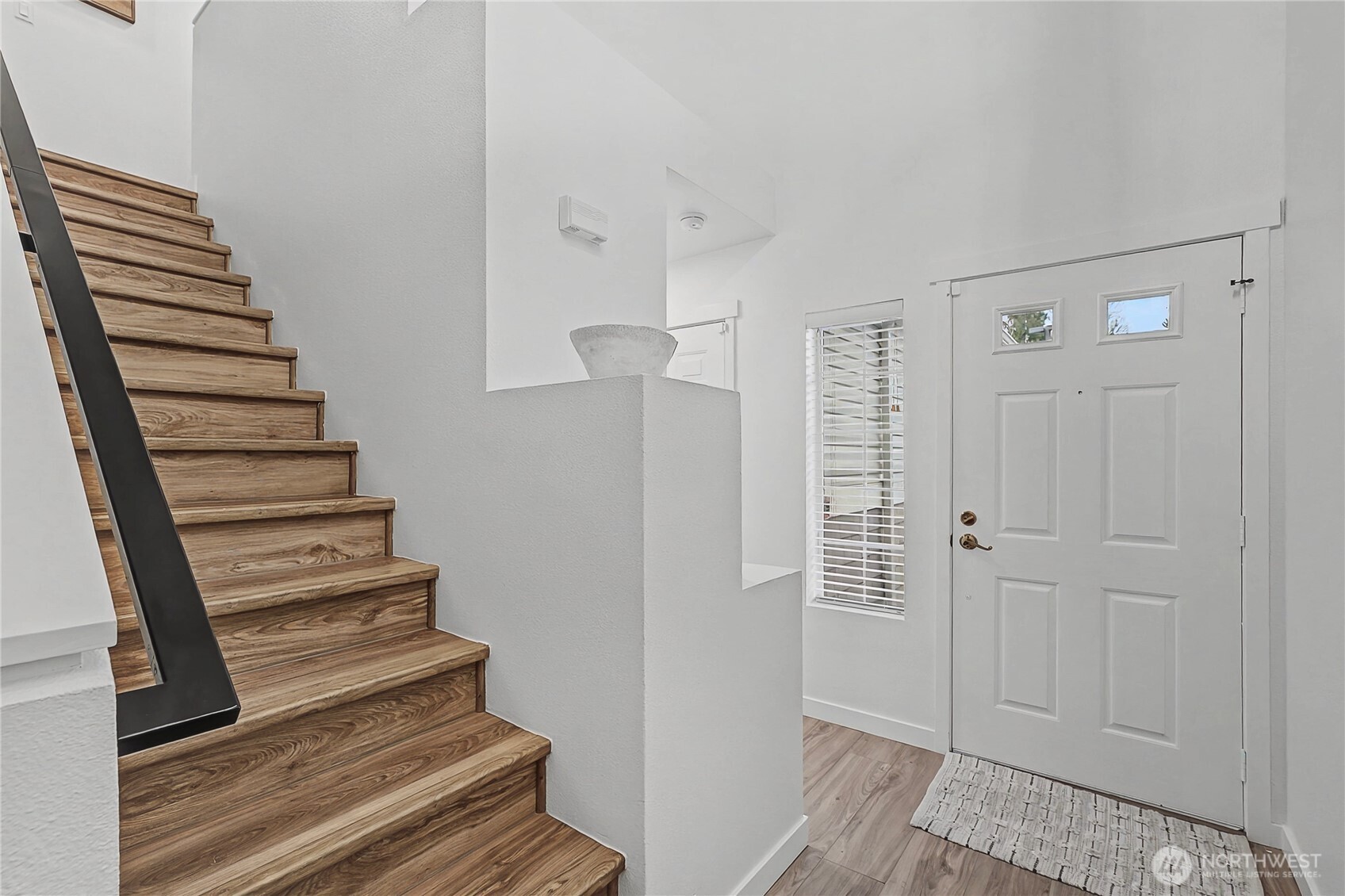 19129 110th Place Southeast Renton, WA 98055 - Photo 3 of 20 Gallery Image 3
