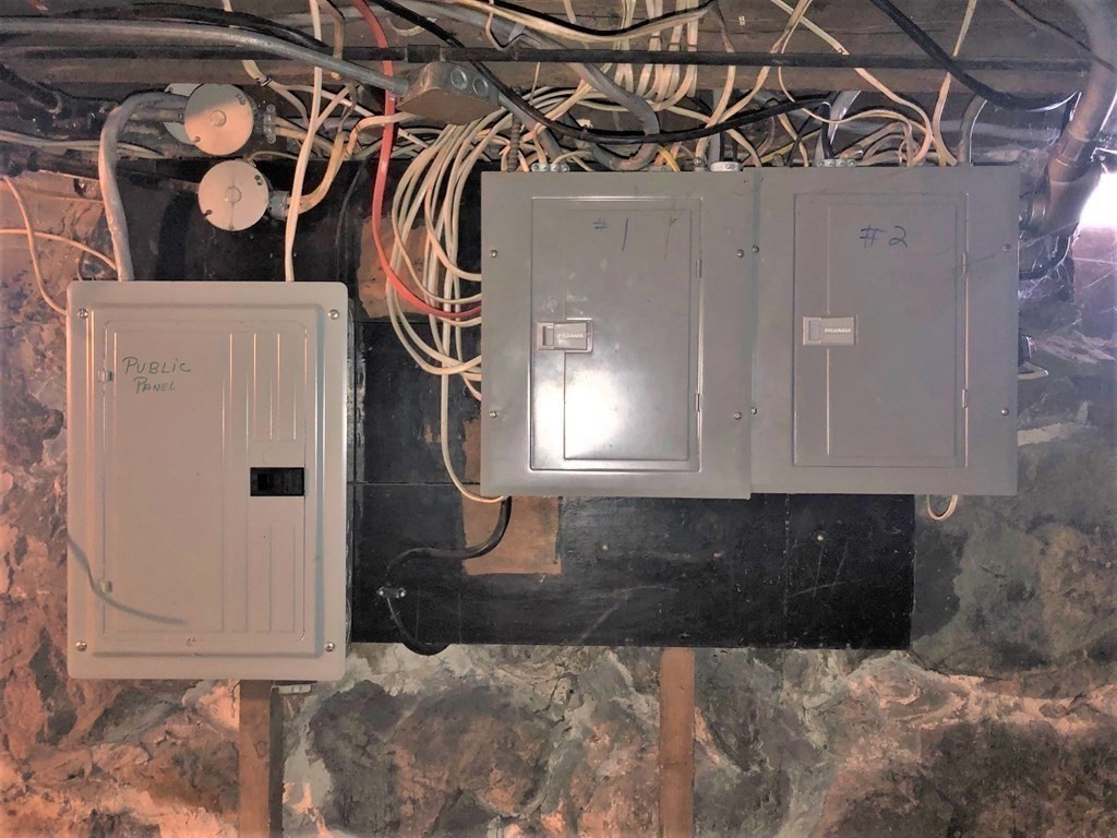 24 Elm Street Boston, MA 02136 - Photo 22 of 27 a view of entryway