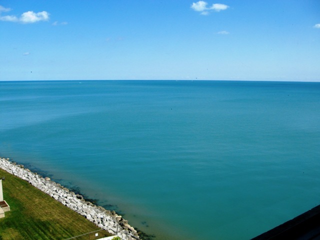 6301 North Sheridan Road, Unit 11N Chicago, IL 60660 - Photo 2 of 14