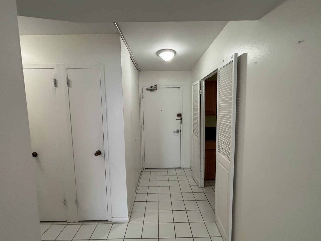 6301 North Sheridan Road, Unit 11N Chicago, IL 60660 - Photo 6 of 14