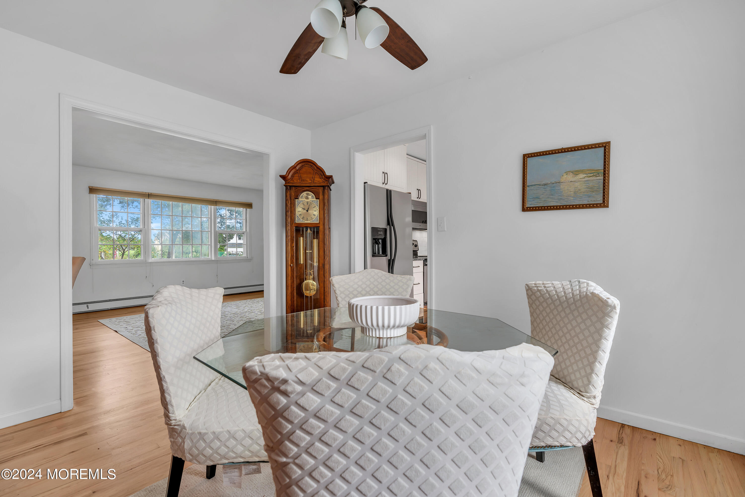 2600 River Road Point Pleasant, NJ 08742 - Photo 18 of 67 a dining room with furniture and window