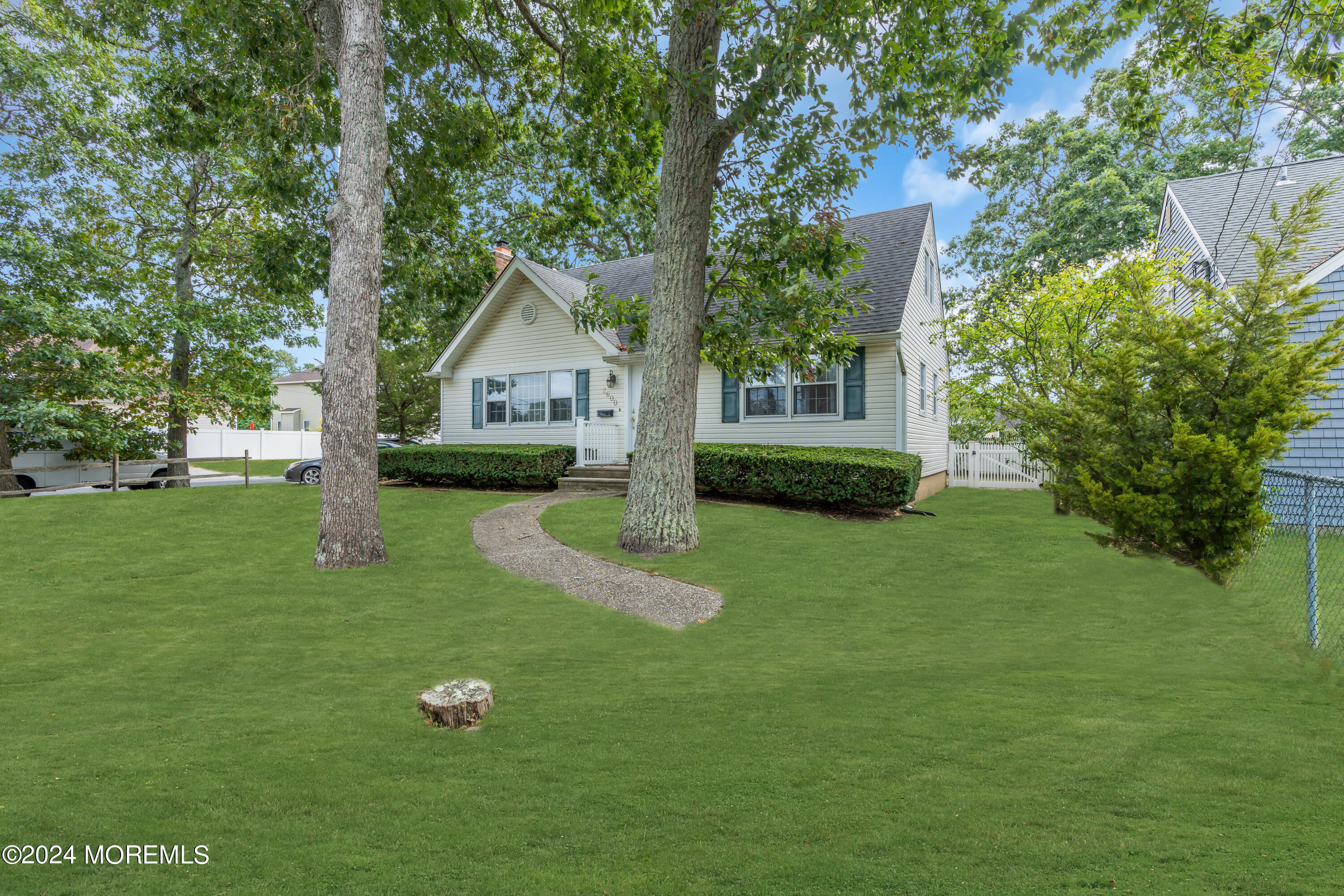 2600 River Road Point Pleasant, NJ 08742 - Photo 4 of 67 a view of house with backyard