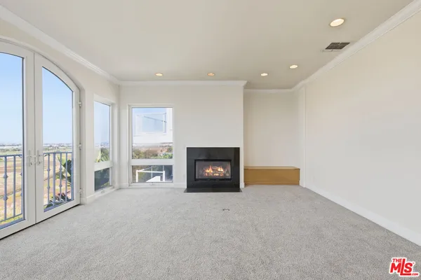 $14,500 | 8120 Billowvista Drive, Playa del Rey, CA 90293