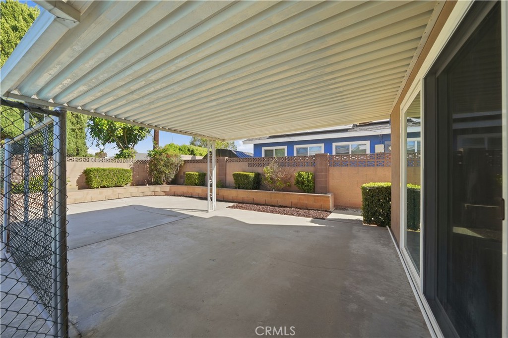 11709 Pounds Avenue Whittier, CA 90604 - Photo 34 of 39 Backyard view