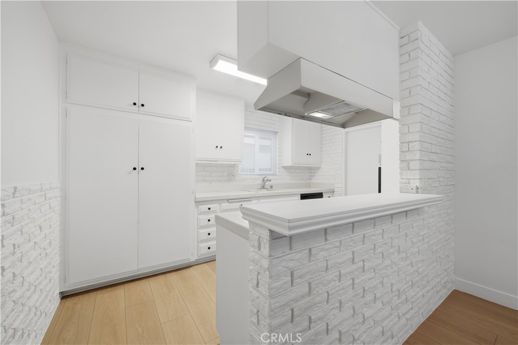 11709 Pounds Avenue Whittier, CA 90604 - Photo 7 of 39 Kitchen view from hallway