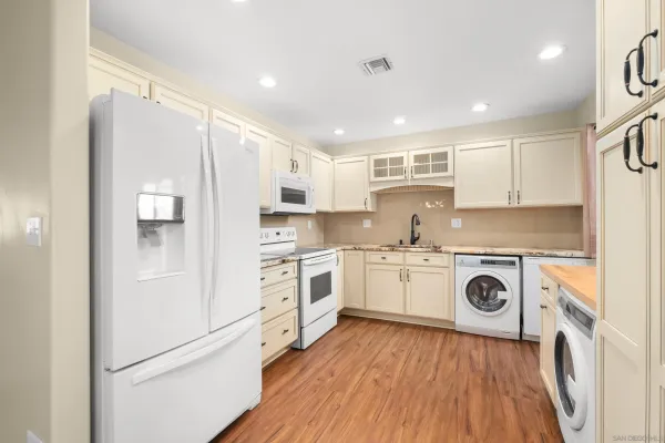 $1,699,000 | 13406 Aubrey Street, Poway, CA 92064