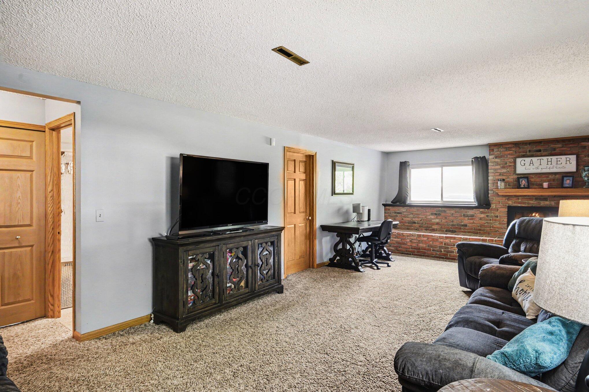 510 Long Road Pickerington, OH 43147 - Photo 22 of 45 028_file_9049