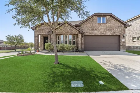 $379,000 | 500 Harding Lane, Lavon, TX 75166