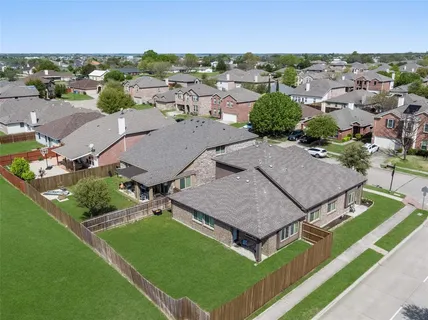 $379,000 | 500 Harding Lane, Lavon, TX 75166