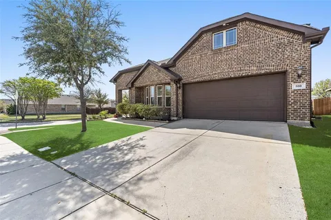 $379,000 | 500 Harding Lane, Lavon, TX 75166