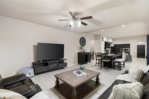 $379,000 | 500 Harding Lane, Lavon, TX 75166