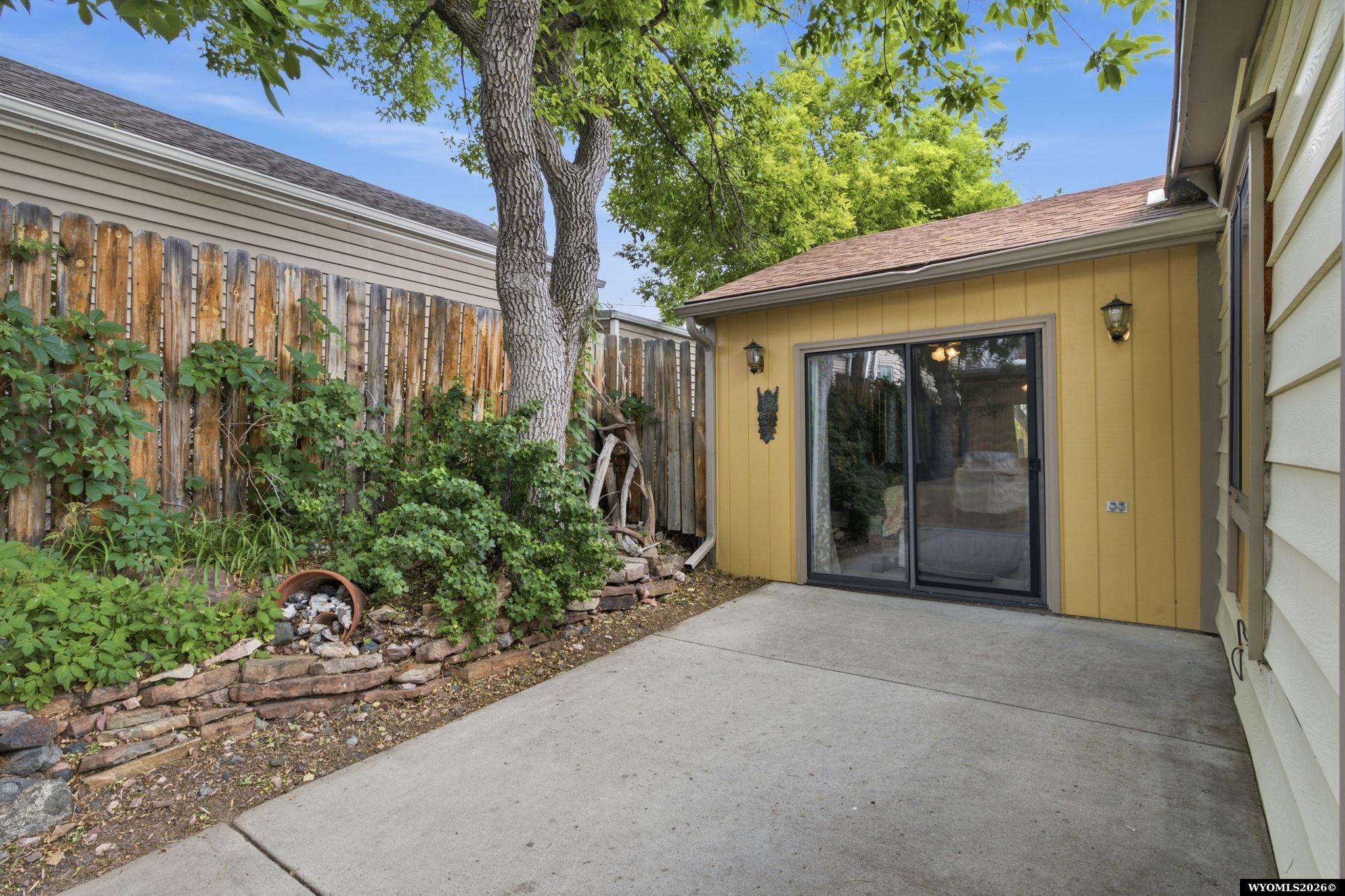 716 East 16th Street Casper, WY 82601 - Photo 5 of 29