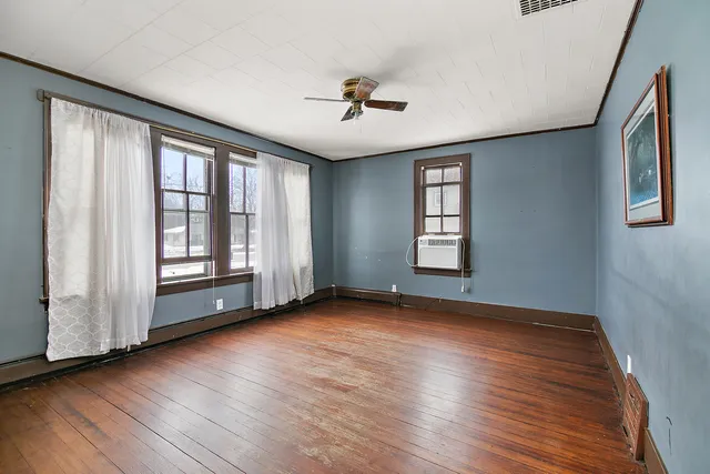 $129,999 | 404 East Main Street, Ashkum, IL 60911