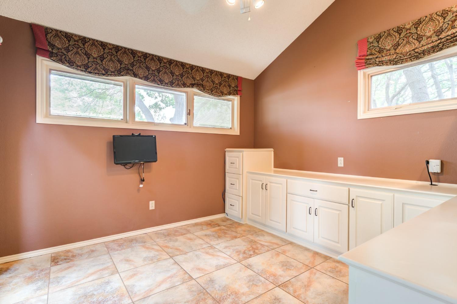 4002 88th Place Lubbock, TX 79423 - Photo 31 of 50 Photo 31