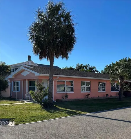 $650,000 | 13150 3rd Street East, Madeira Beach, FL 33708