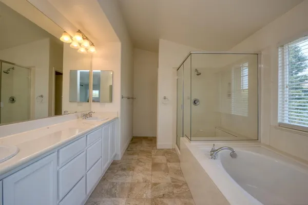 $679,900 | 19951 Panoz Circle, Patterson, CA 95363