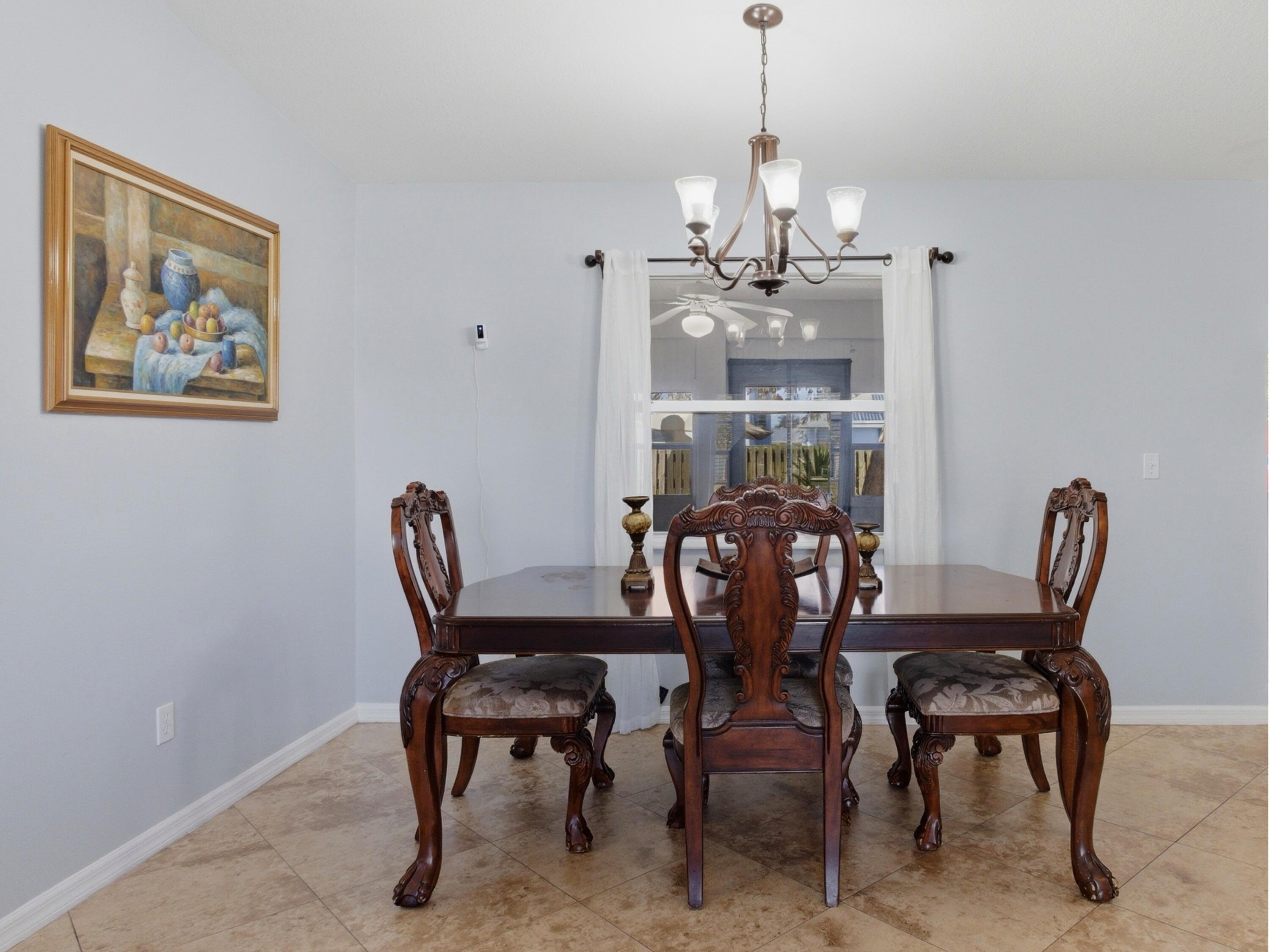 731 Southwest Bond Road Port St. Lucie, FL 34953 - Photo 9 of 31 Dining