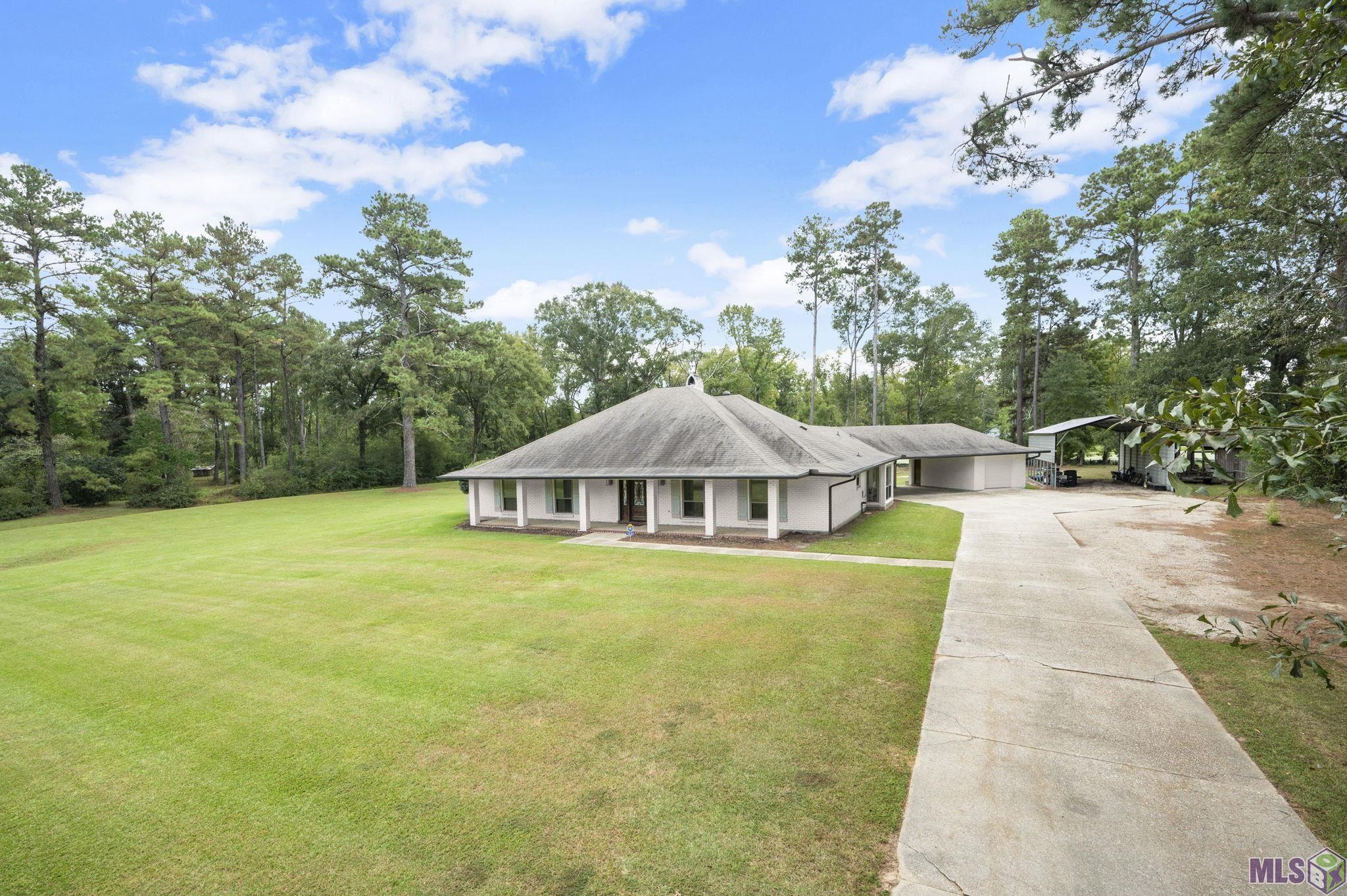 7834 Brett Place Baton Rouge, LA 70818 - Photo 4 of 32