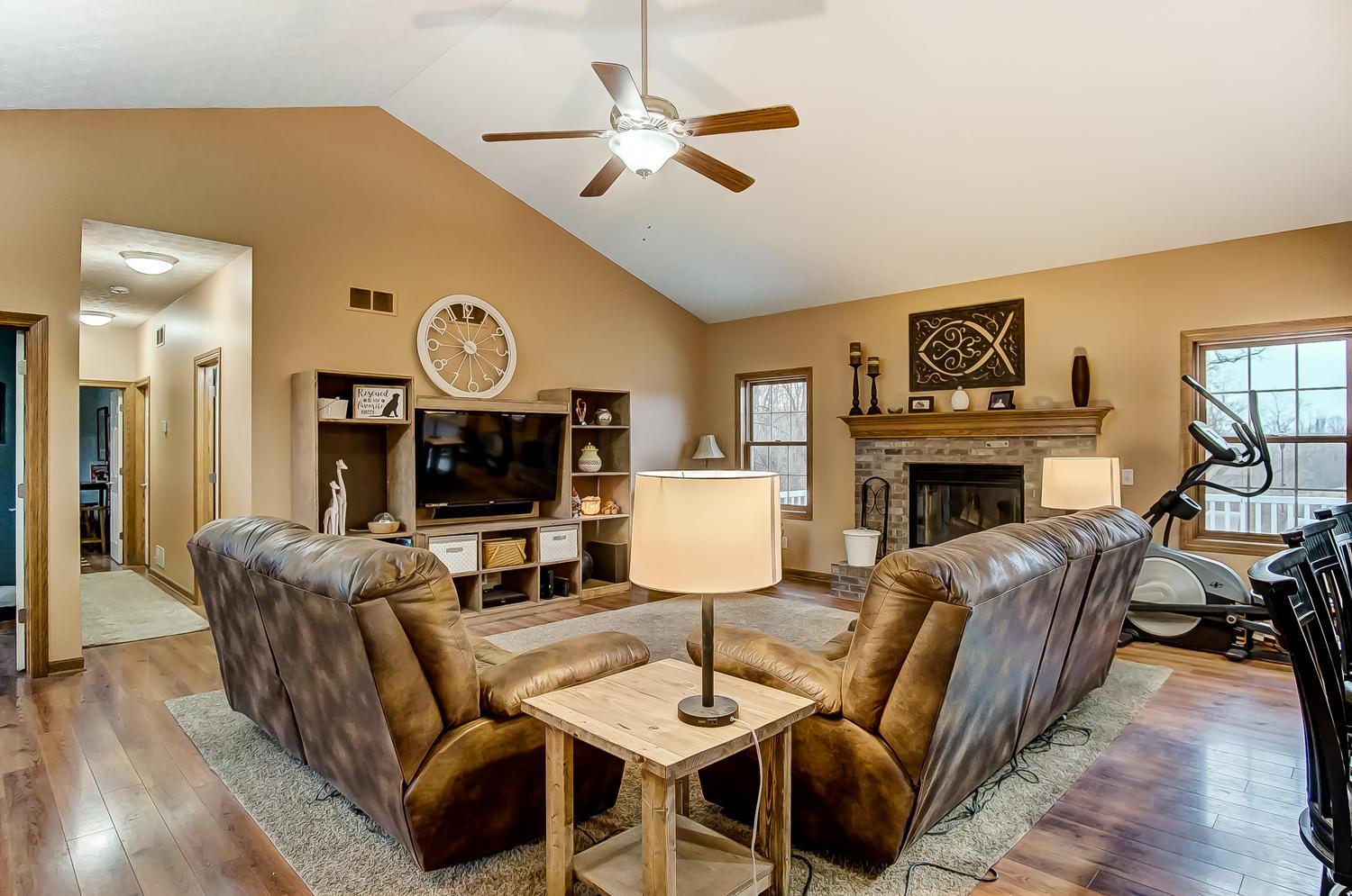 5321 Spring Hill Road Southeast Heath, OH 43056 - Photo 6 of 38