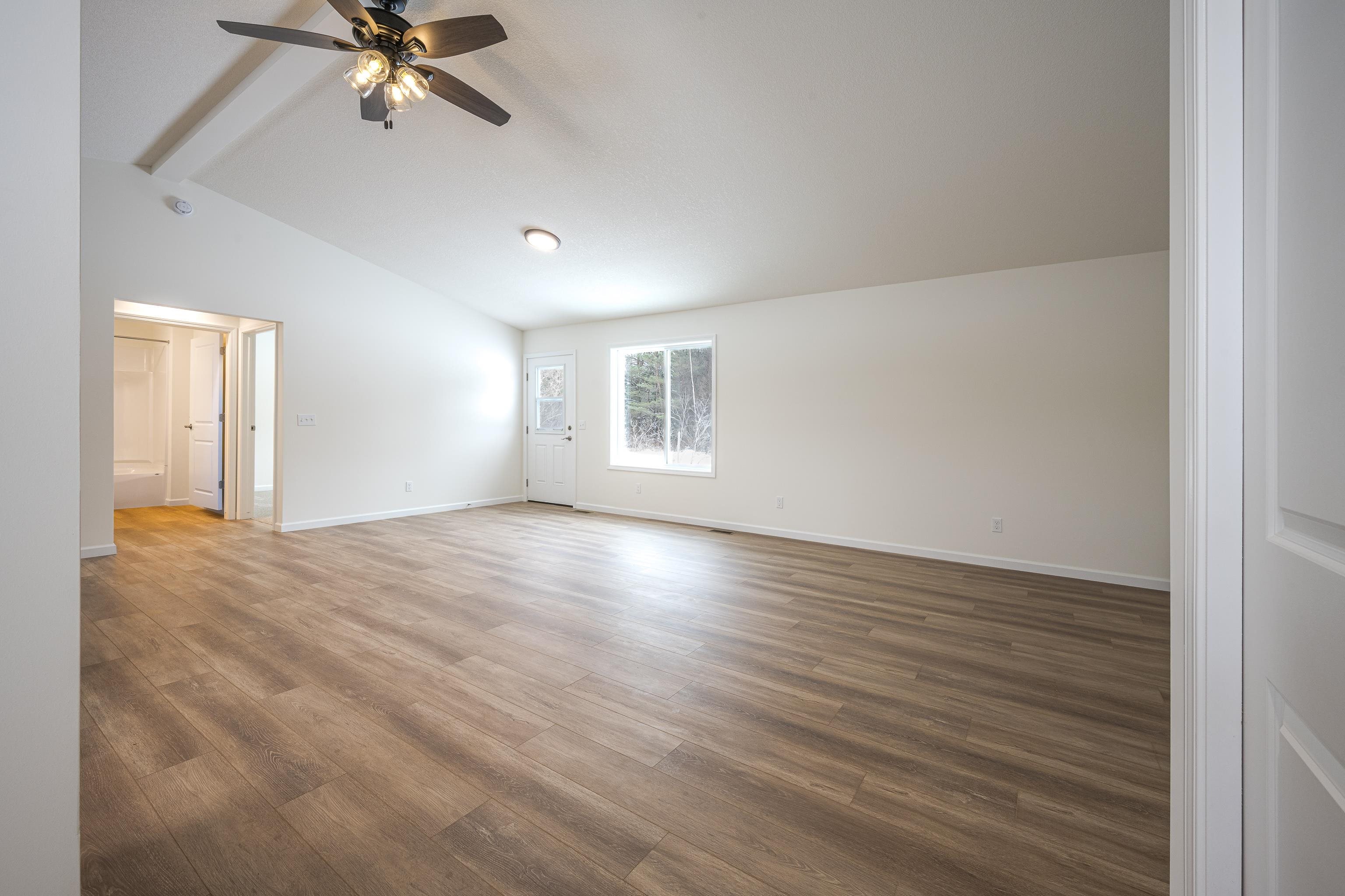 1208 Pheasant Run Gladwin, MI 48624 - Photo 11 of 42