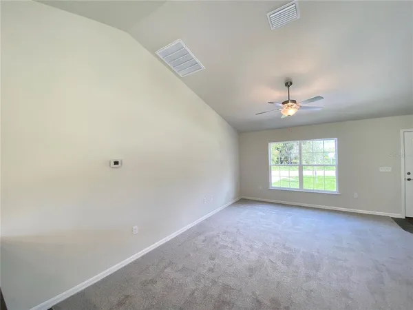 $1,750 | 8180 North Wakefield Drive, Citrus Springs, FL 34434