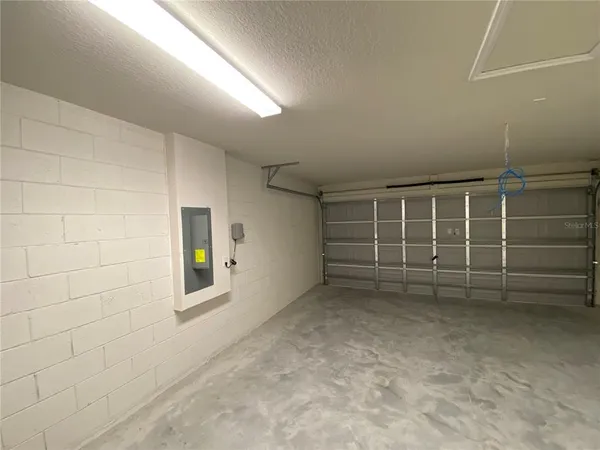 $1,750 | 8180 North Wakefield Drive, Citrus Springs, FL 34434