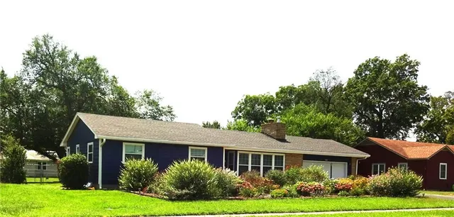 $184,000 | 619 West Oak Street, Independence, KS 67301