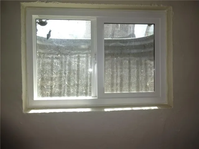 $184,000 | 619 West Oak Street, Independence, KS 67301