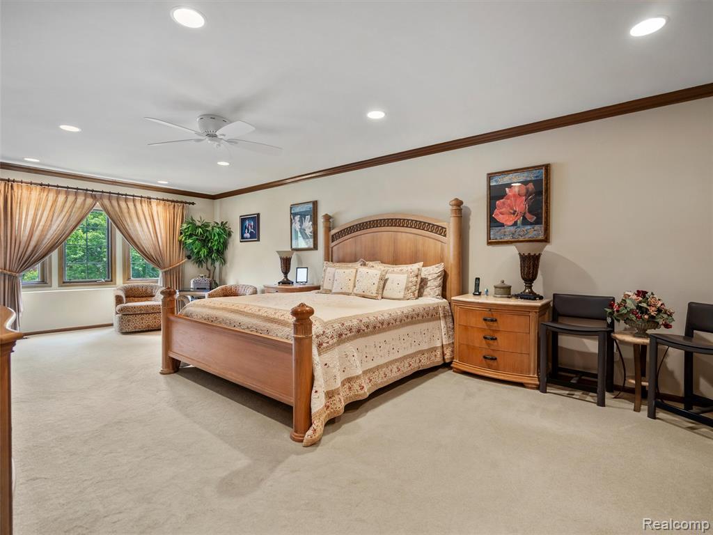 1732 Rapids Way Rochester Hills, MI 48309 - Photo 17 of 37