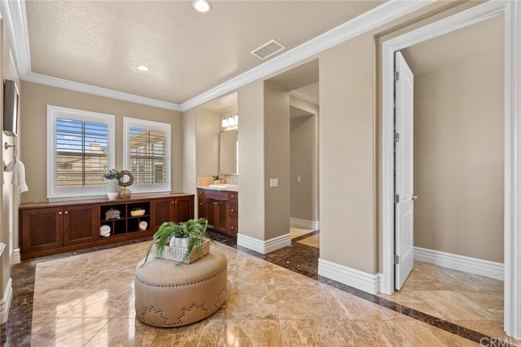 16611 Honeybee Drive Tustin, CA 92782 - Photo 18 of 29