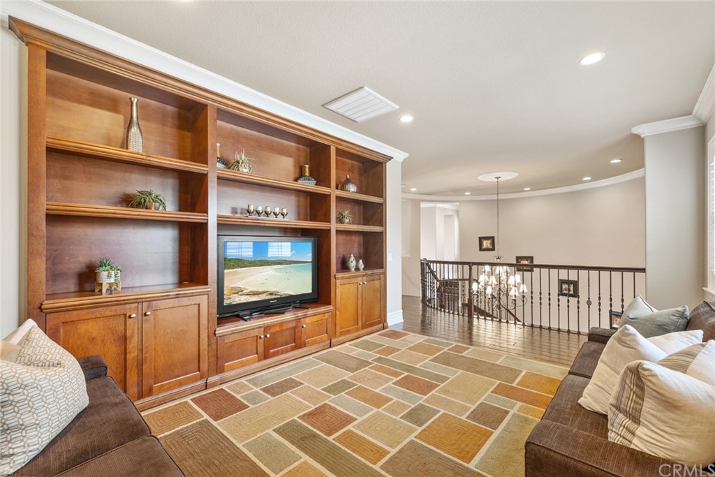 16611 Honeybee Drive Tustin, CA 92782 - Photo 19 of 29