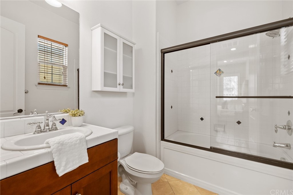 16611 Honeybee Drive Tustin, CA 92782 - Photo 4 of 29