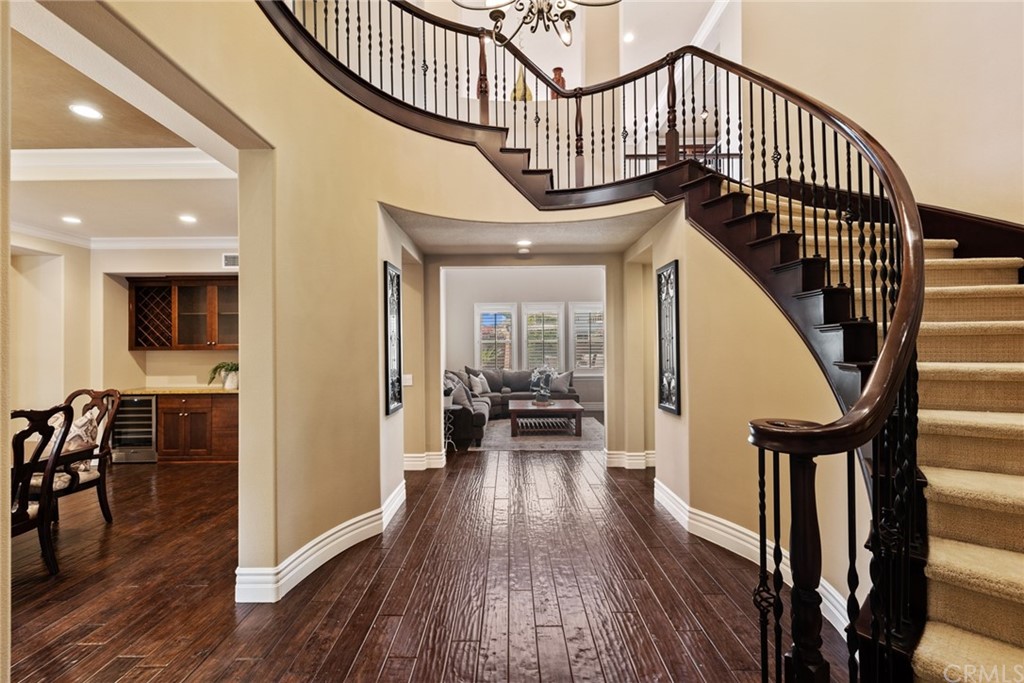 16611 Honeybee Drive Tustin, CA 92782 - Photo 5 of 29