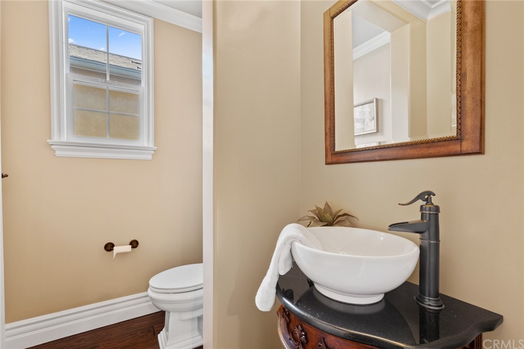 16611 Honeybee Drive Tustin, CA 92782 - Photo 8 of 29