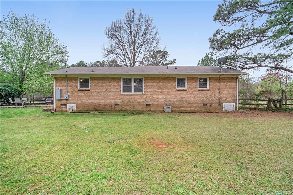 2062 Eastview Road Rock Hill, SC 29732 - Photo 3 of 27 Gallery Image 3