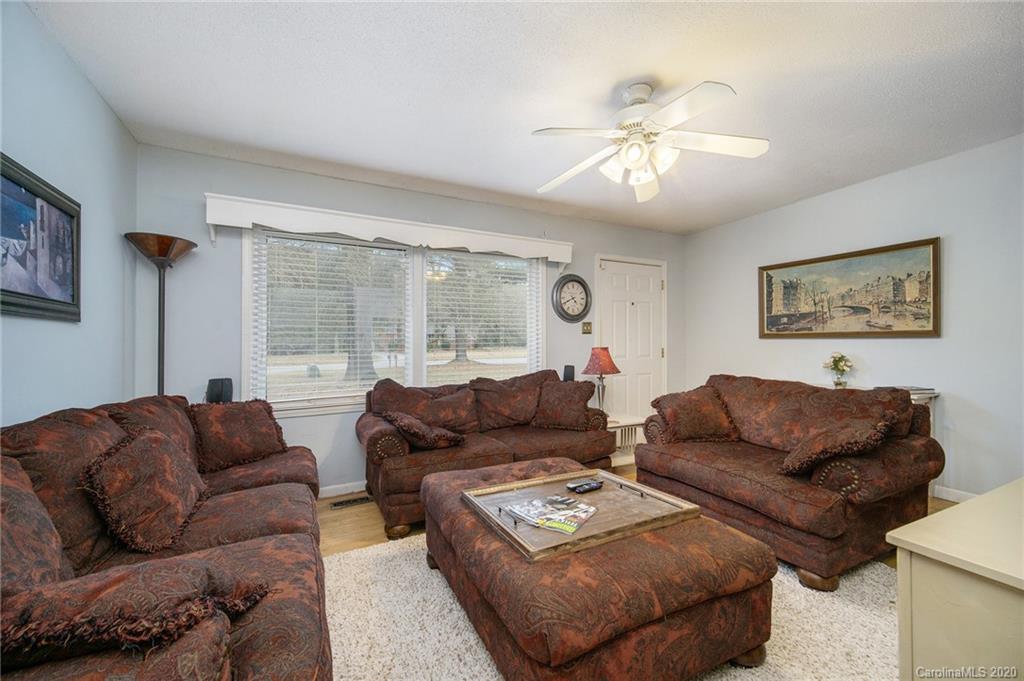 2062 Eastview Road Rock Hill, SC 29732 - Photo 6 of 27 Gallery Image 6