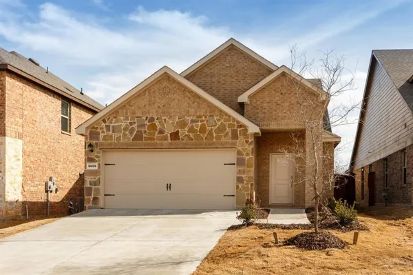 $2,200 | 3608 Southbend Drive, Denison, TX 75020