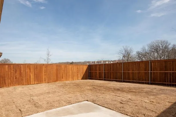 $2,200 | 3608 Southbend Drive, Denison, TX 75020