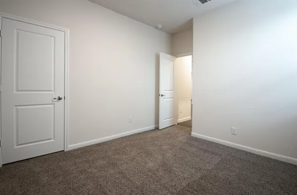 $2,200 | 3608 Southbend Drive, Denison, TX 75020