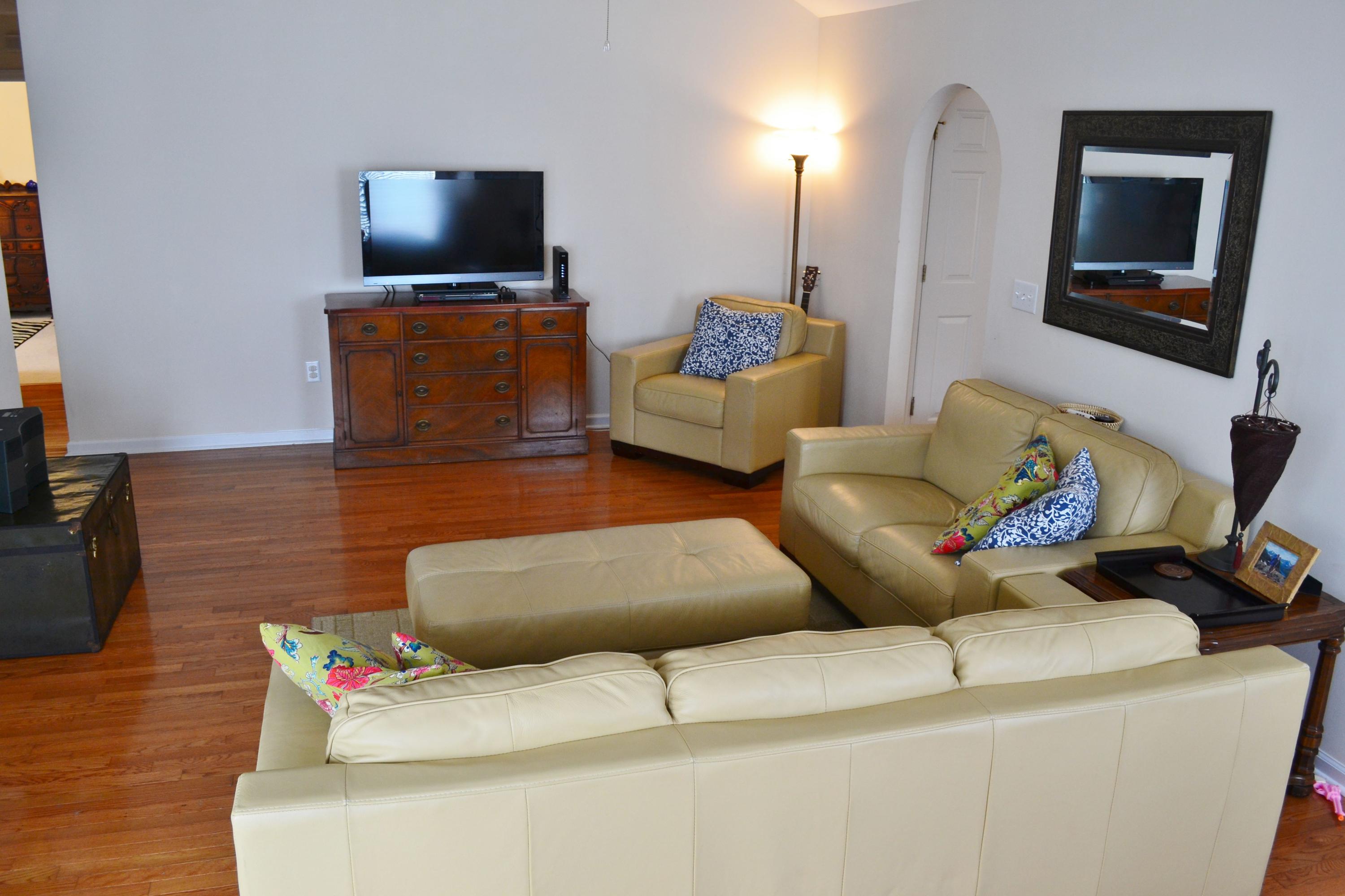 1310 Mapleton Avenue Charleston, SC 29412 - Photo 5 of 22 DSC_0644