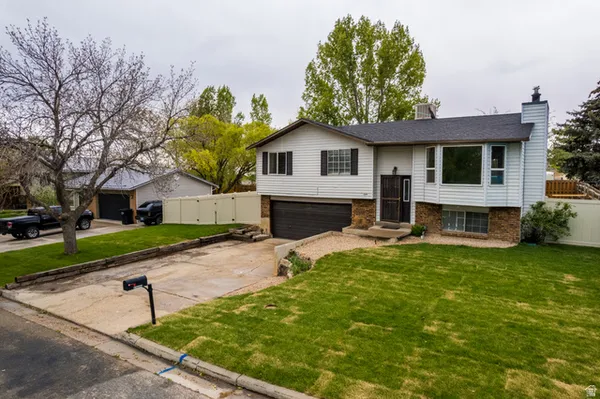 $305,000 | 3299 West 440 South, Vernal, UT 84078