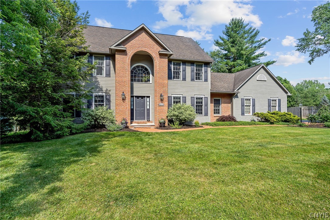 5012 Worthington Way