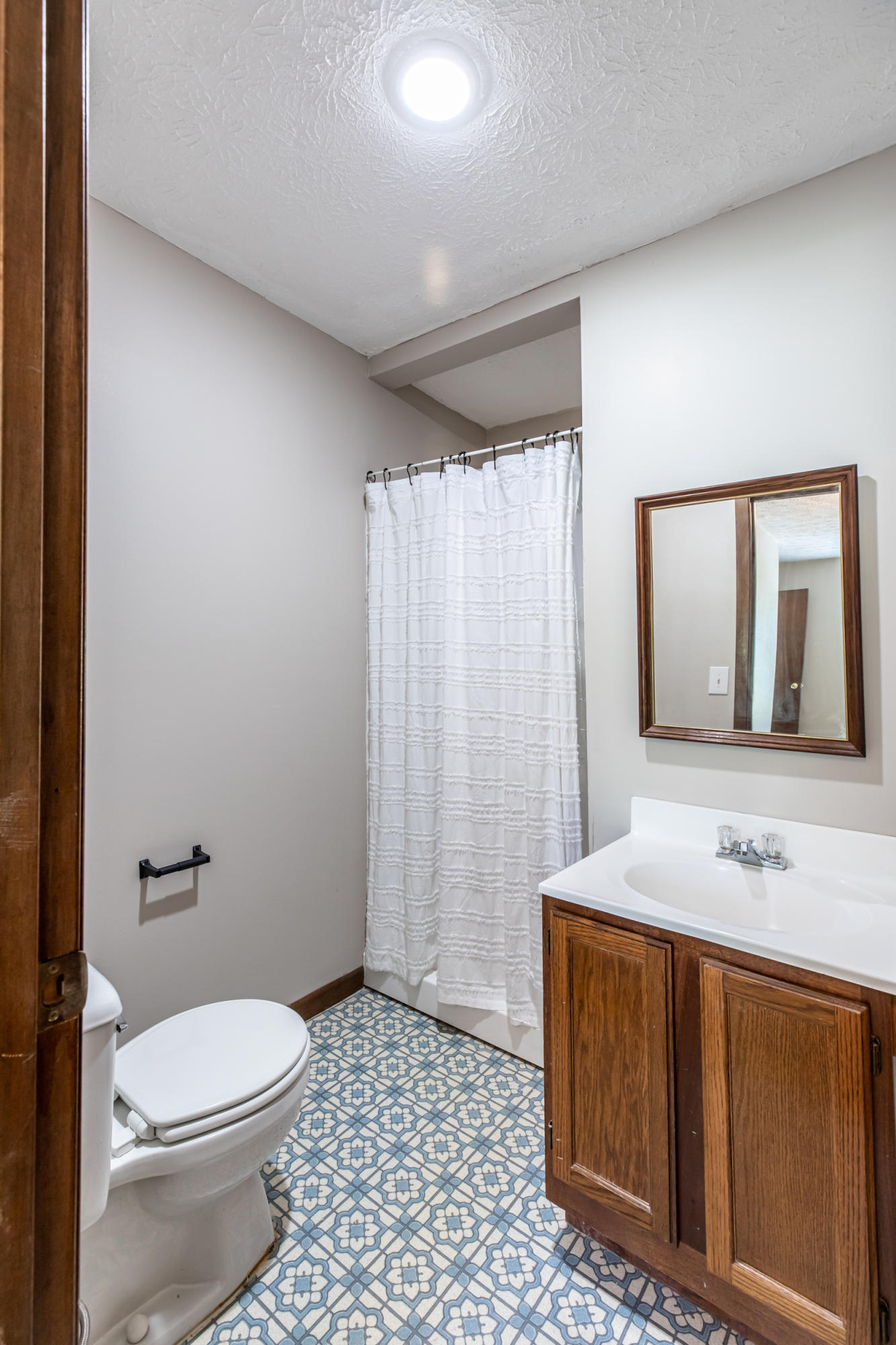 131 Rising Lane La Follette, TN 37766 - Photo 17 of 25 Master bath