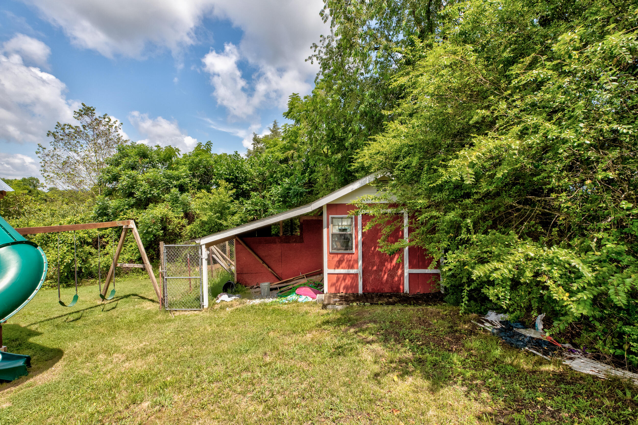 131 Rising Lane La Follette, TN 37766 - Photo 9 of 25 Shed