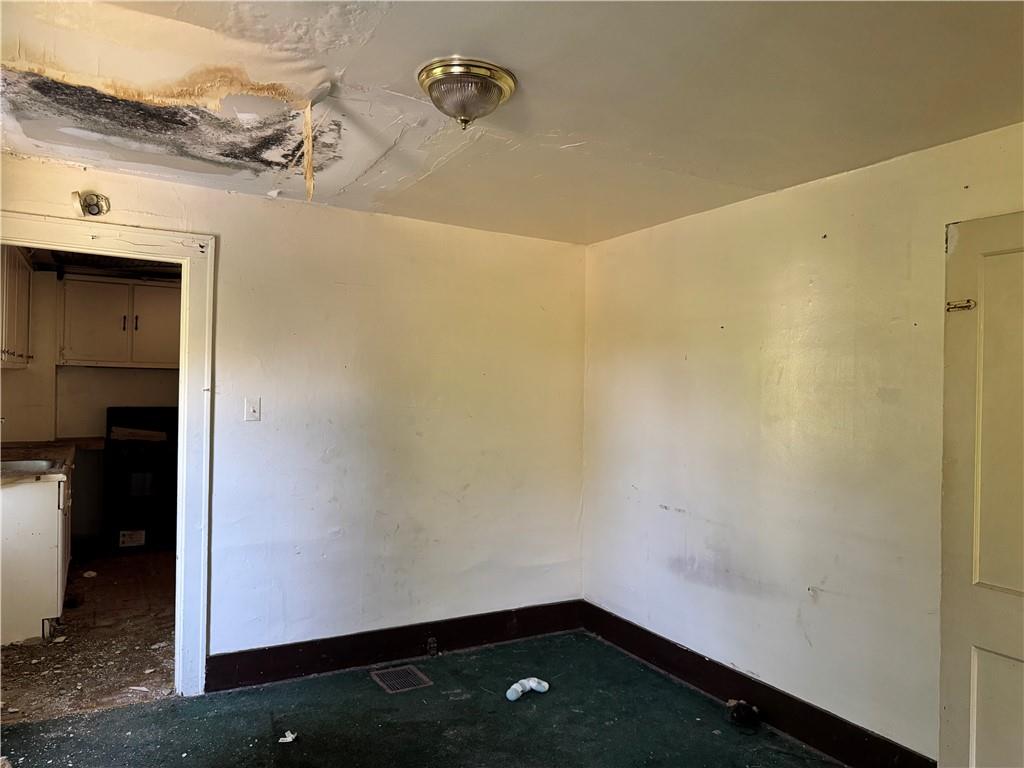 233 Thompson Run Road Pittsburgh, PA 15235 - Photo 8 of 8 Gallery Image 8